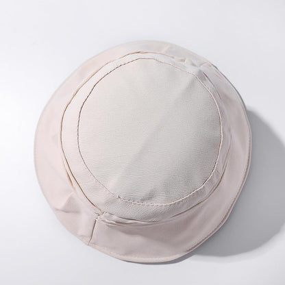 Summer Women'S Beach Sun Hat with golden blonde hair 